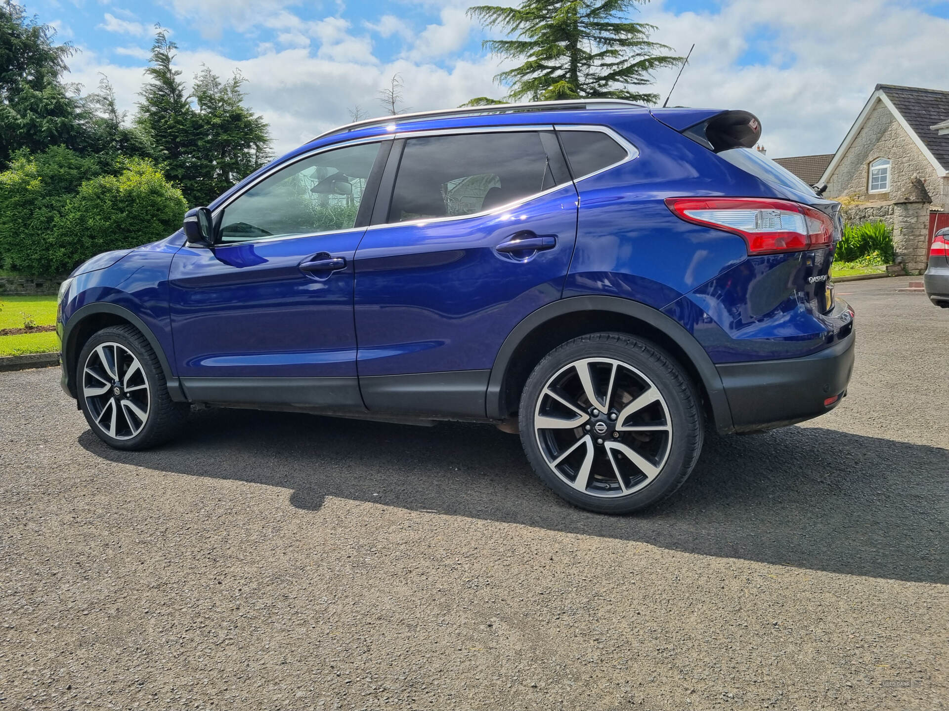 Nissan Qashqai DIESEL HATCHBACK in Derry / Londonderry