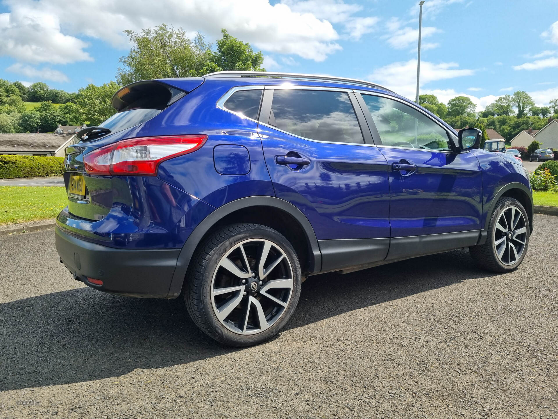 Nissan Qashqai DIESEL HATCHBACK in Derry / Londonderry