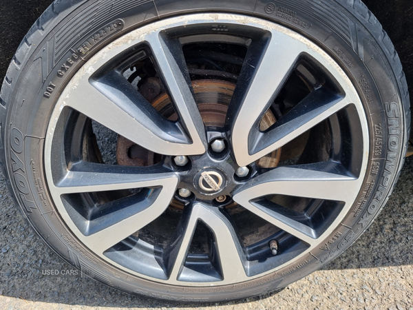 Nissan Qashqai DIESEL HATCHBACK in Derry / Londonderry