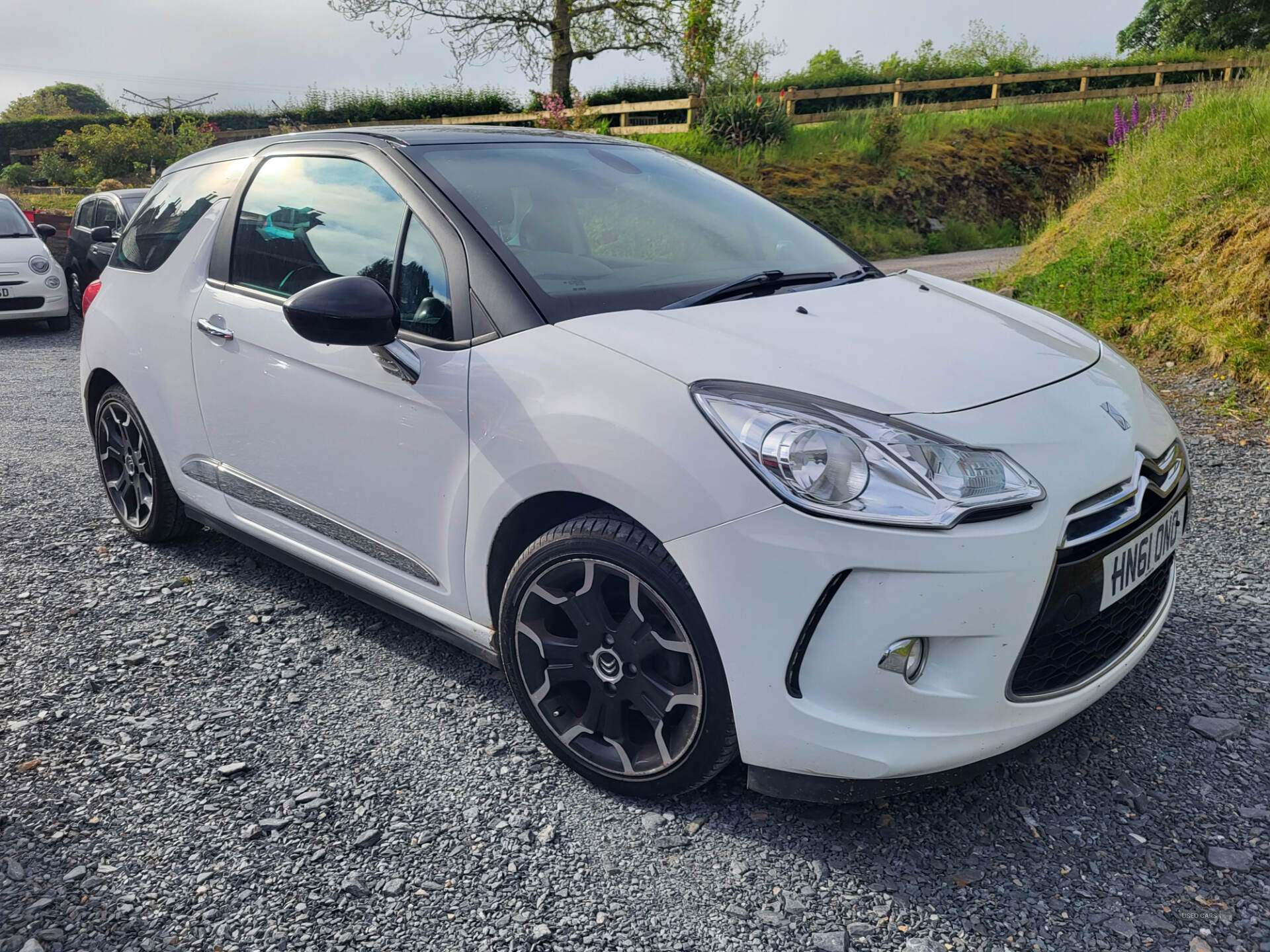 Dec 2011 Citroen DS3 1.6 e-HDi Airdream DStyle Plus 3dr