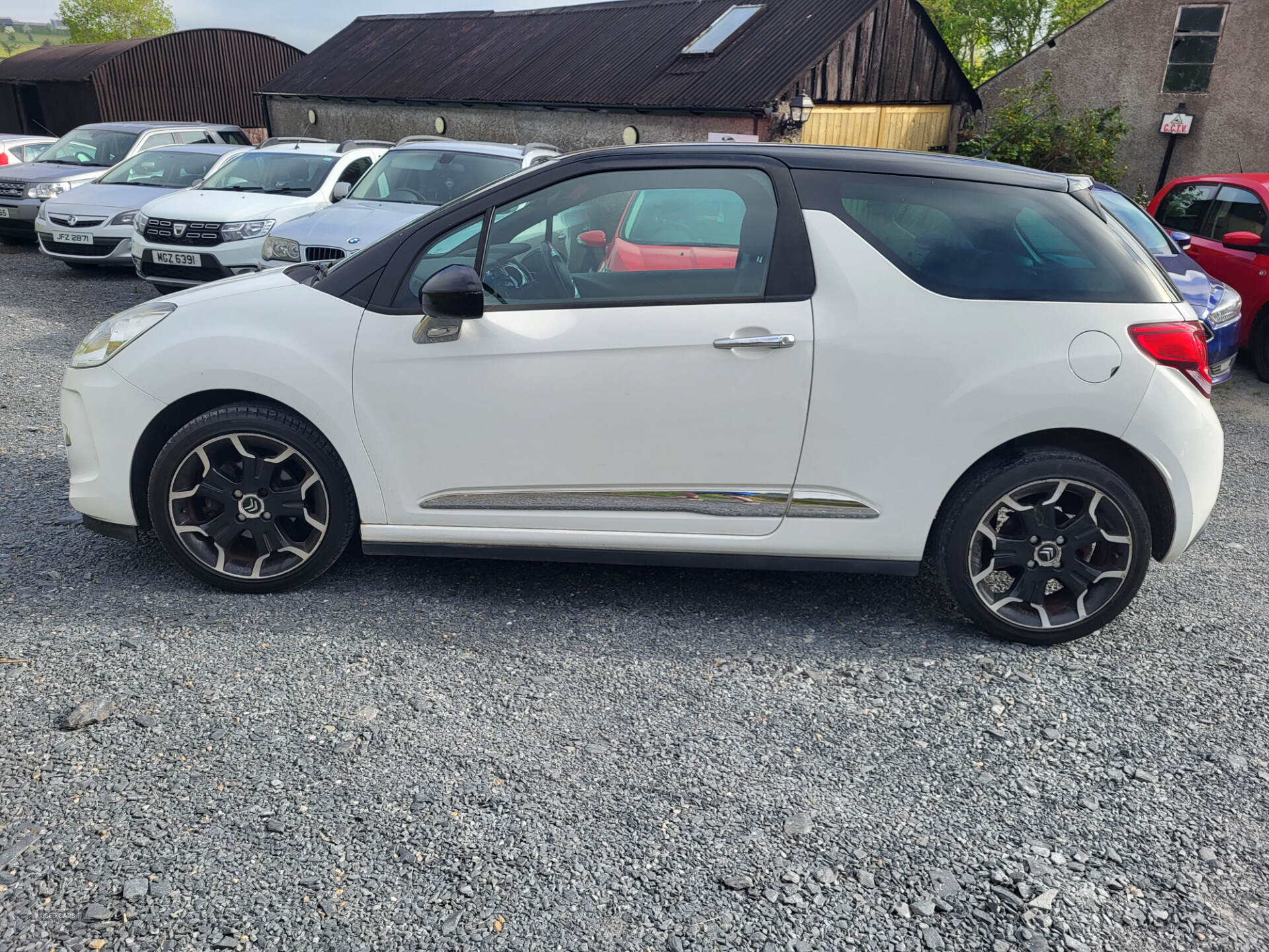 Dec 2011 Citroen DS3 1.6 e-HDi Airdream DStyle Plus 3dr