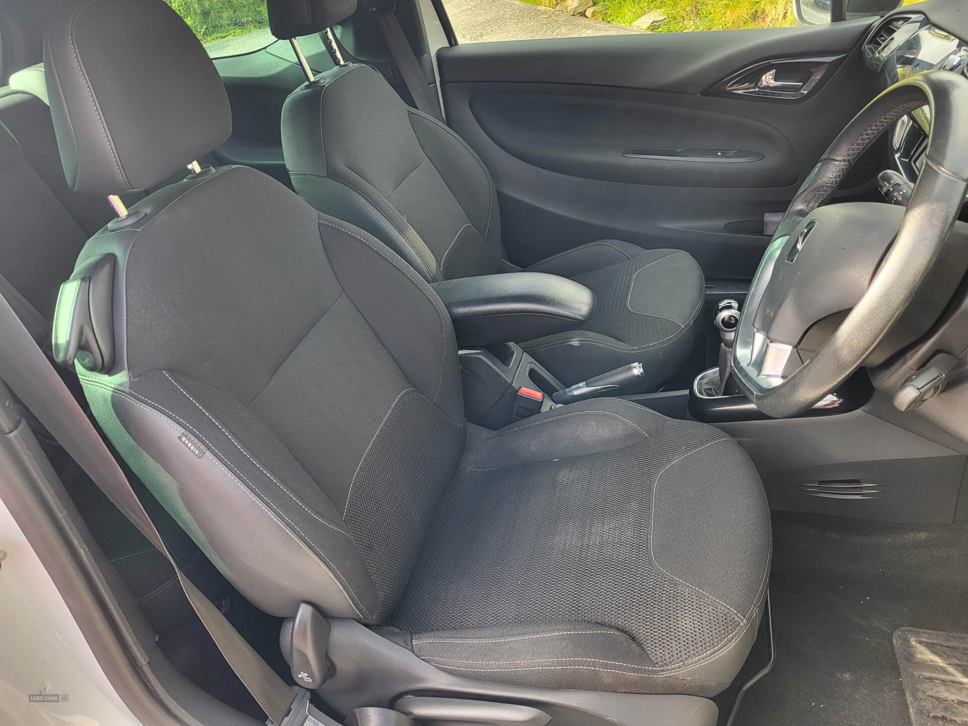 Dec 2011 Citroen DS3 1.6 e-HDi Airdream DStyle Plus 3dr