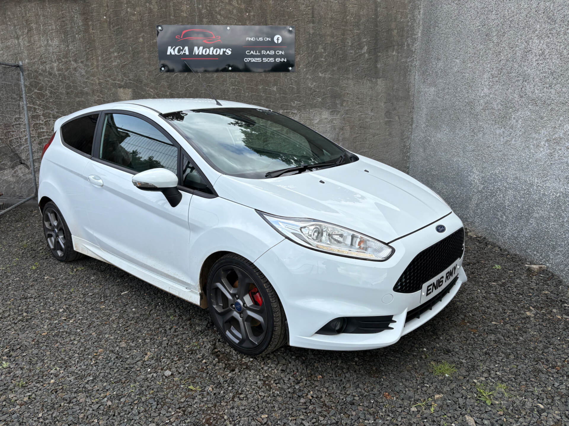 Jun 2016 Ford Fiesta 1.6 EcoBoost ST-3 3dr