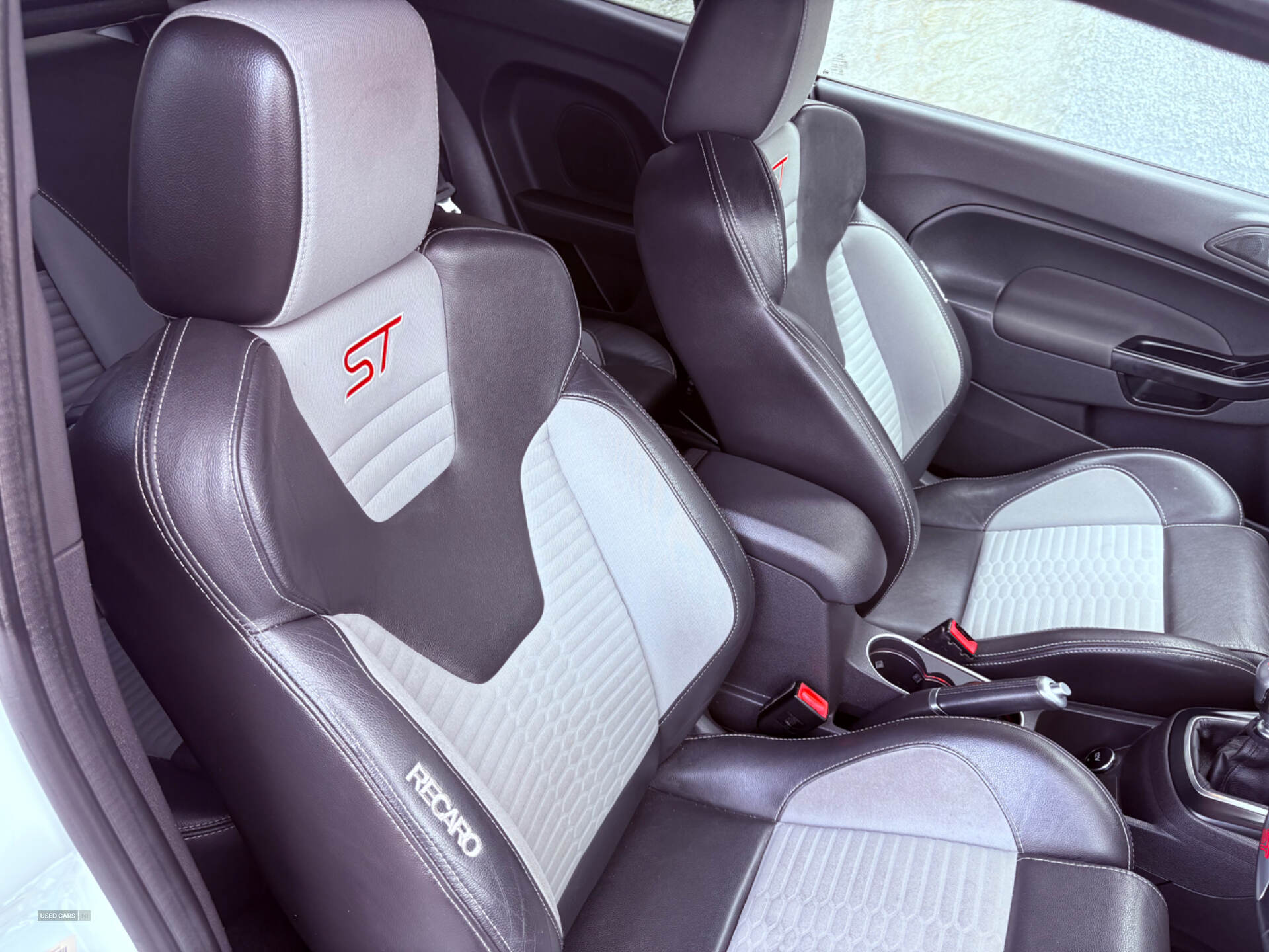 Jun 2016 Ford Fiesta 1.6 EcoBoost ST-3 3dr