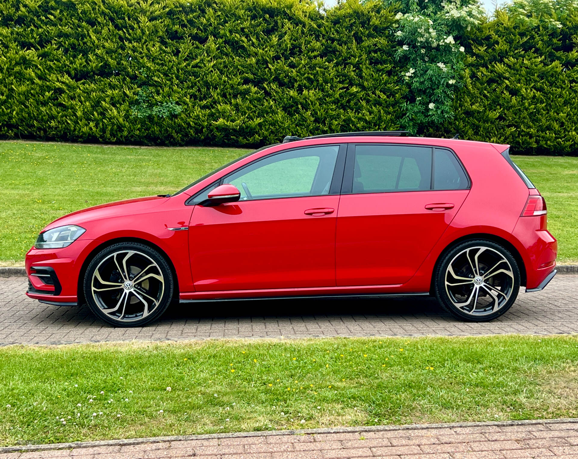 Oct 2019 Volkswagen Golf 2.0 TDI R-Line 5dr DSG
