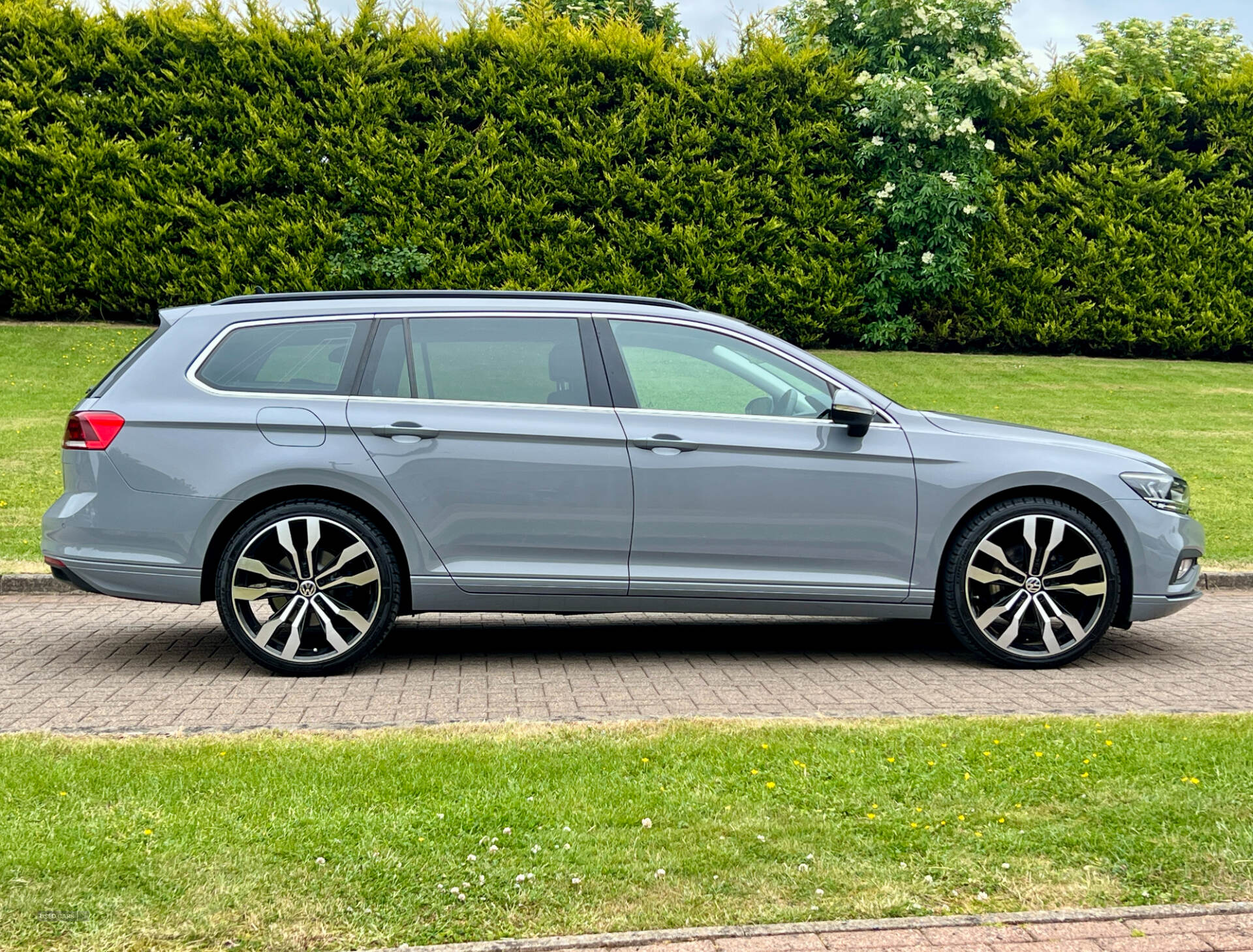 May 2022 Volkswagen Passat 2.0 TDI EVO SCR SE Nav 5dr DSG