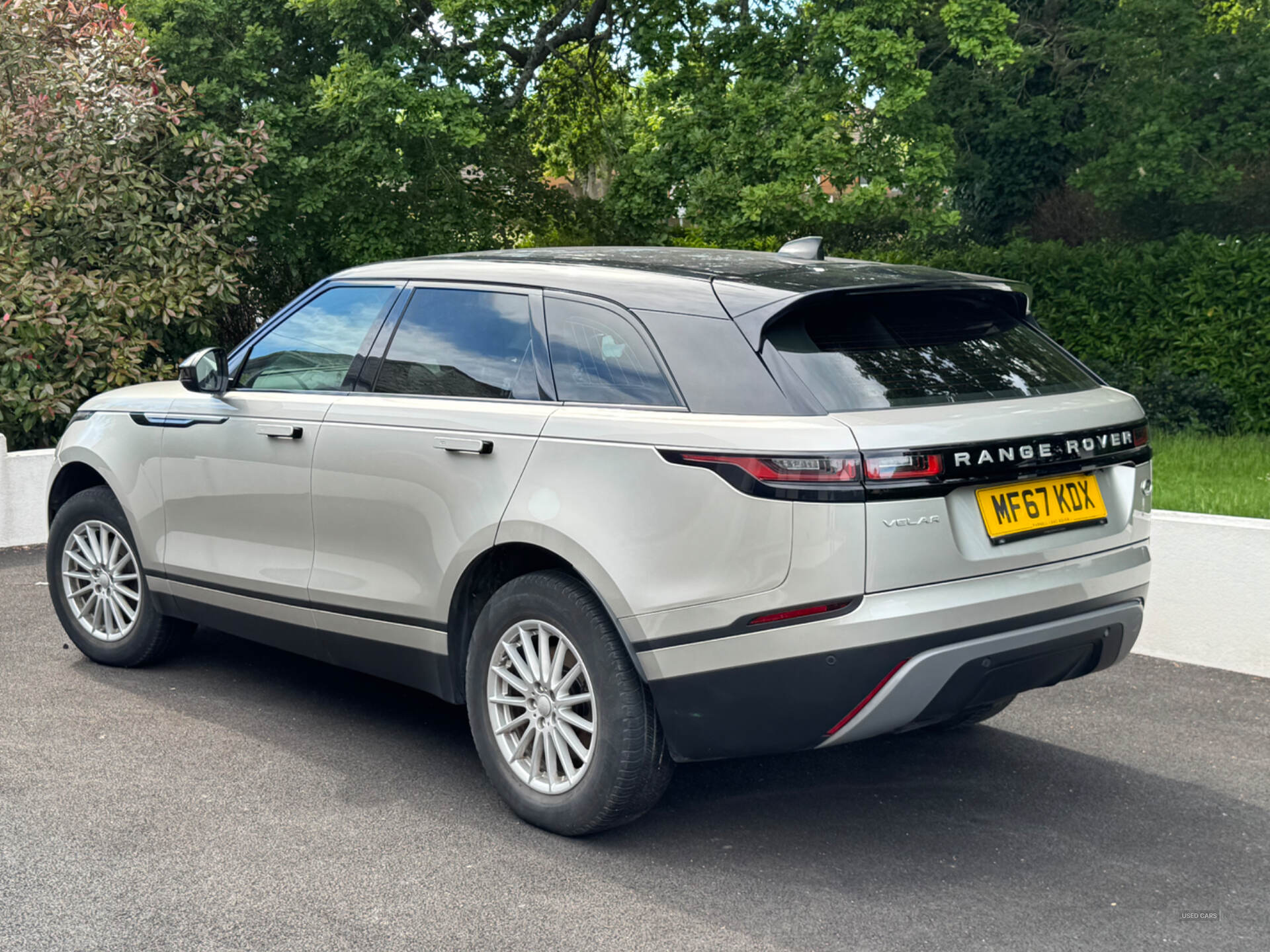 Sep 2017 Land Rover Range Rover Velar 2.0 D180 5dr Auto