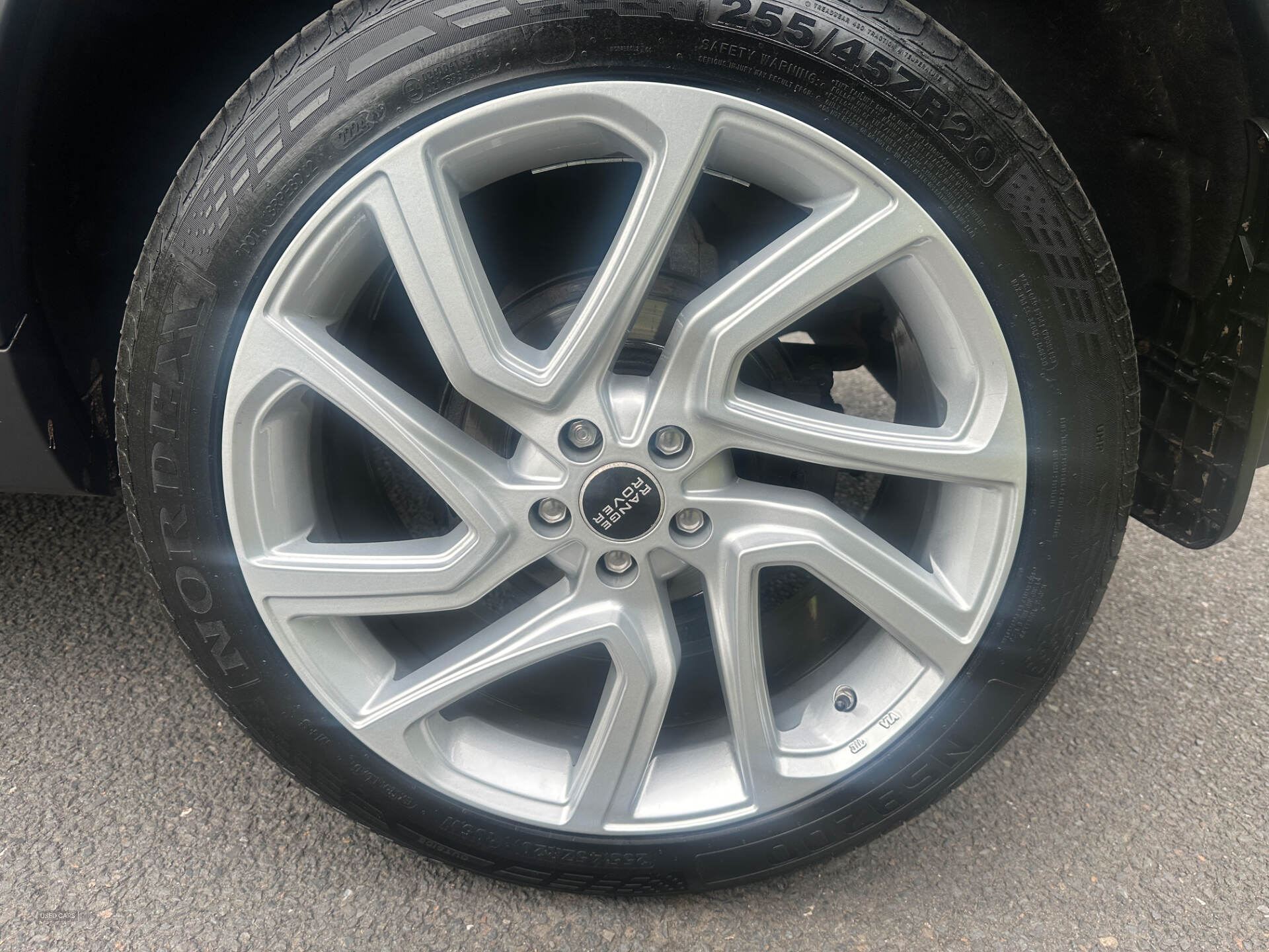Jun 2018 Land Rover Discovery Sport 2.0 TD4 180 HSE 5dr Auto