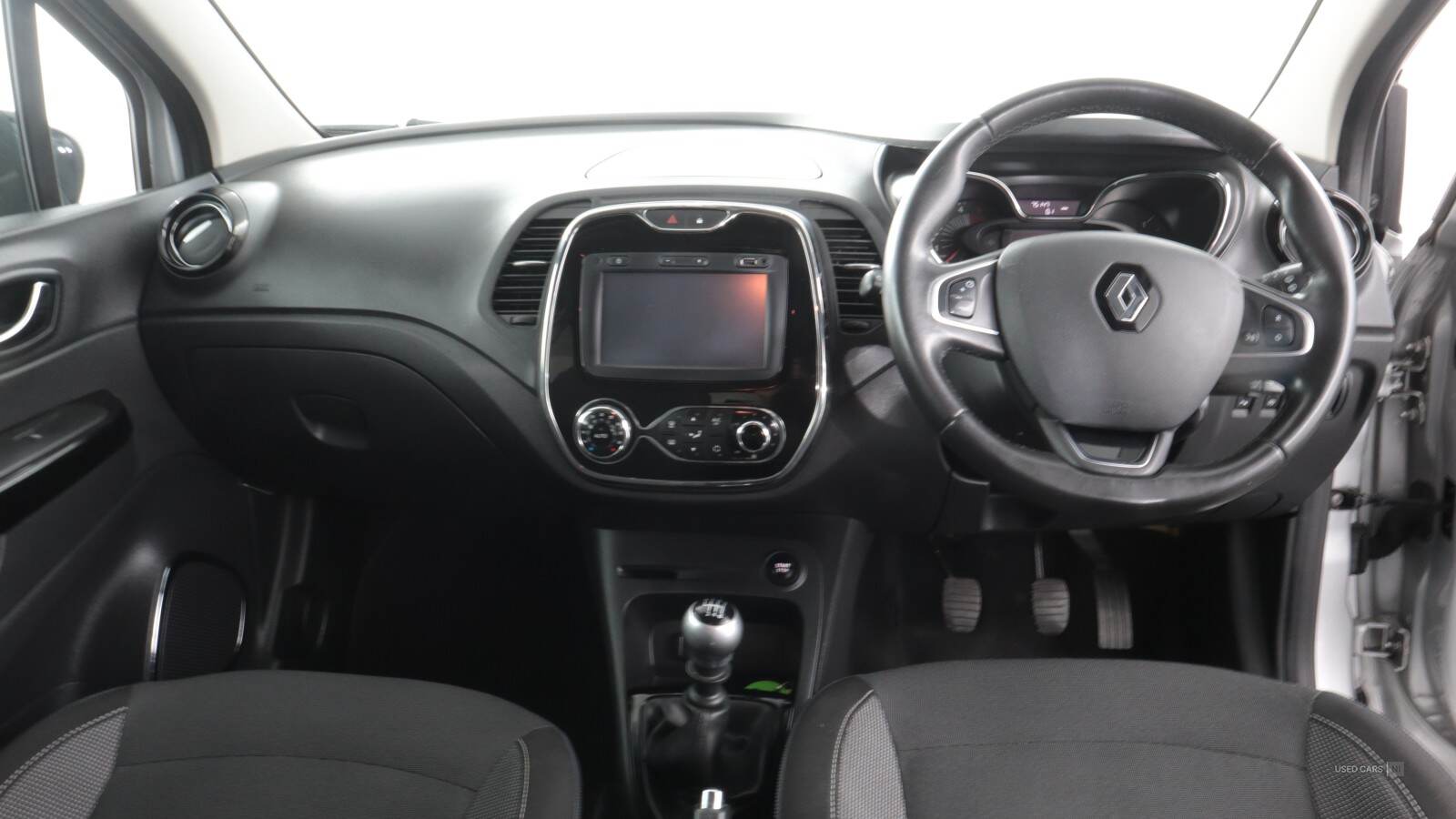 Apr 2016 Renault Captur 1.5 dCi 110 Dynamique S Nav 5dr
