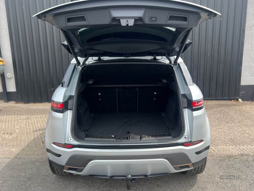 Mar 2020 Land Rover Range Rover Evoque 2.0 D180 R-Dynamic SE 5dr Auto