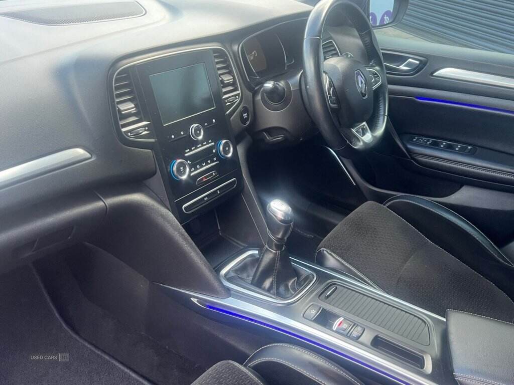 Nov 2017 Renault Megane 1.2 TCE Dynamique Nav 5dr