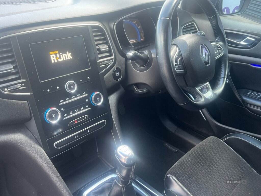 Nov 2017 Renault Megane 1.2 TCE Dynamique Nav 5dr