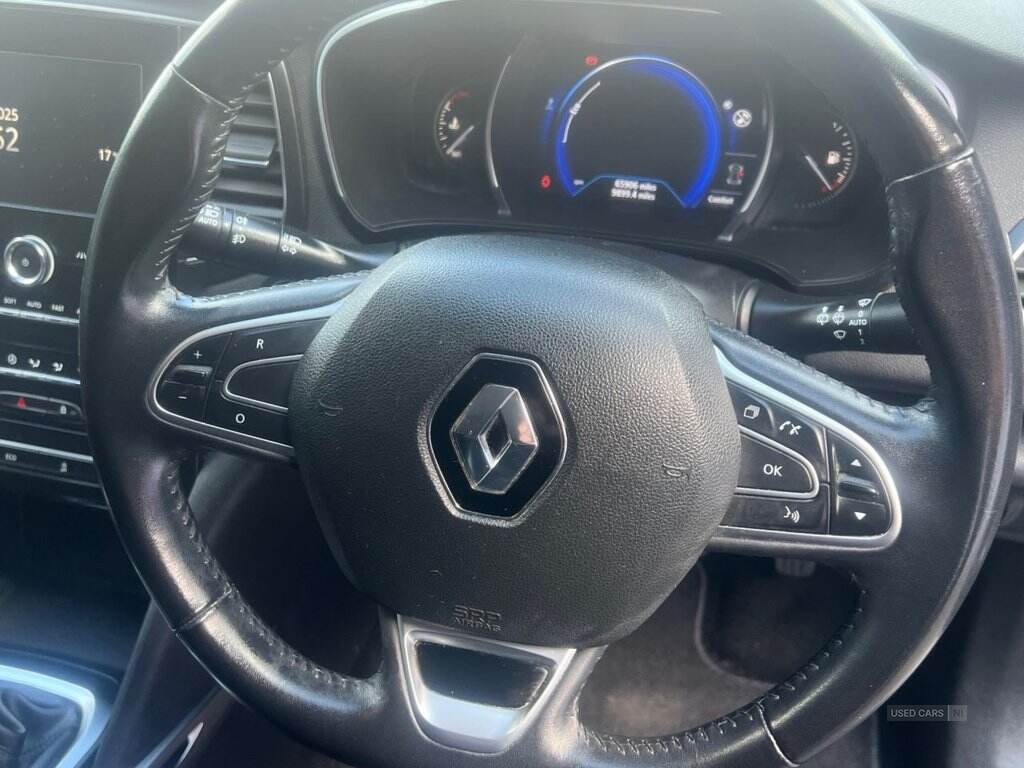Nov 2017 Renault Megane 1.2 TCE Dynamique Nav 5dr