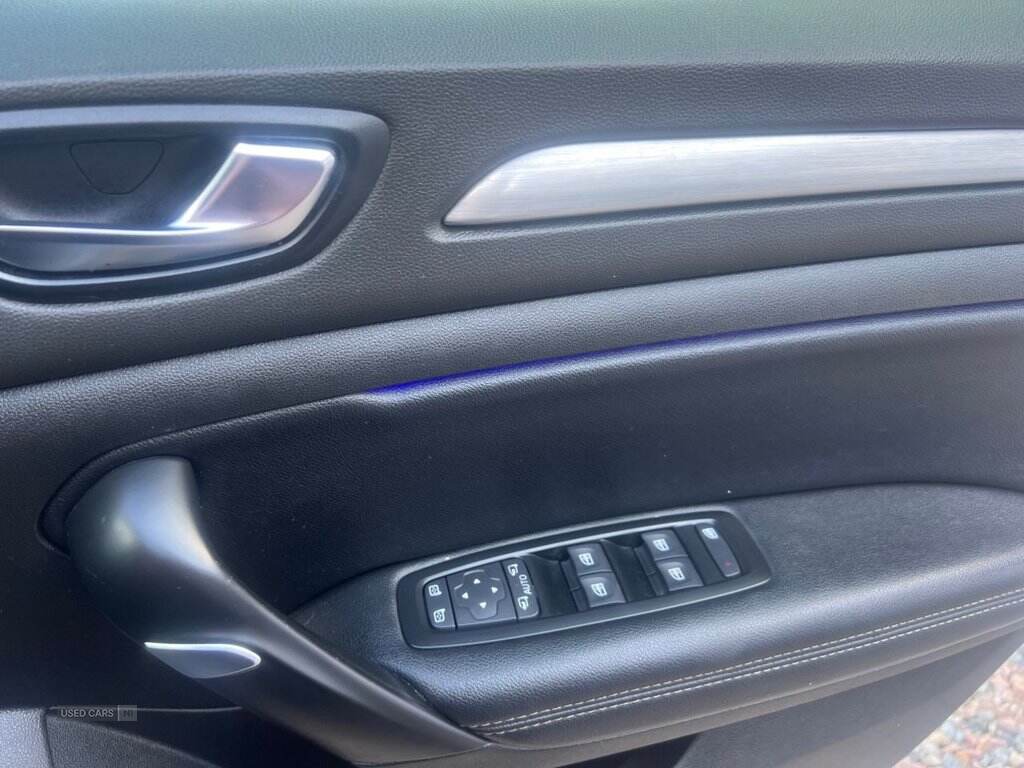 Nov 2017 Renault Megane 1.2 TCE Dynamique Nav 5dr