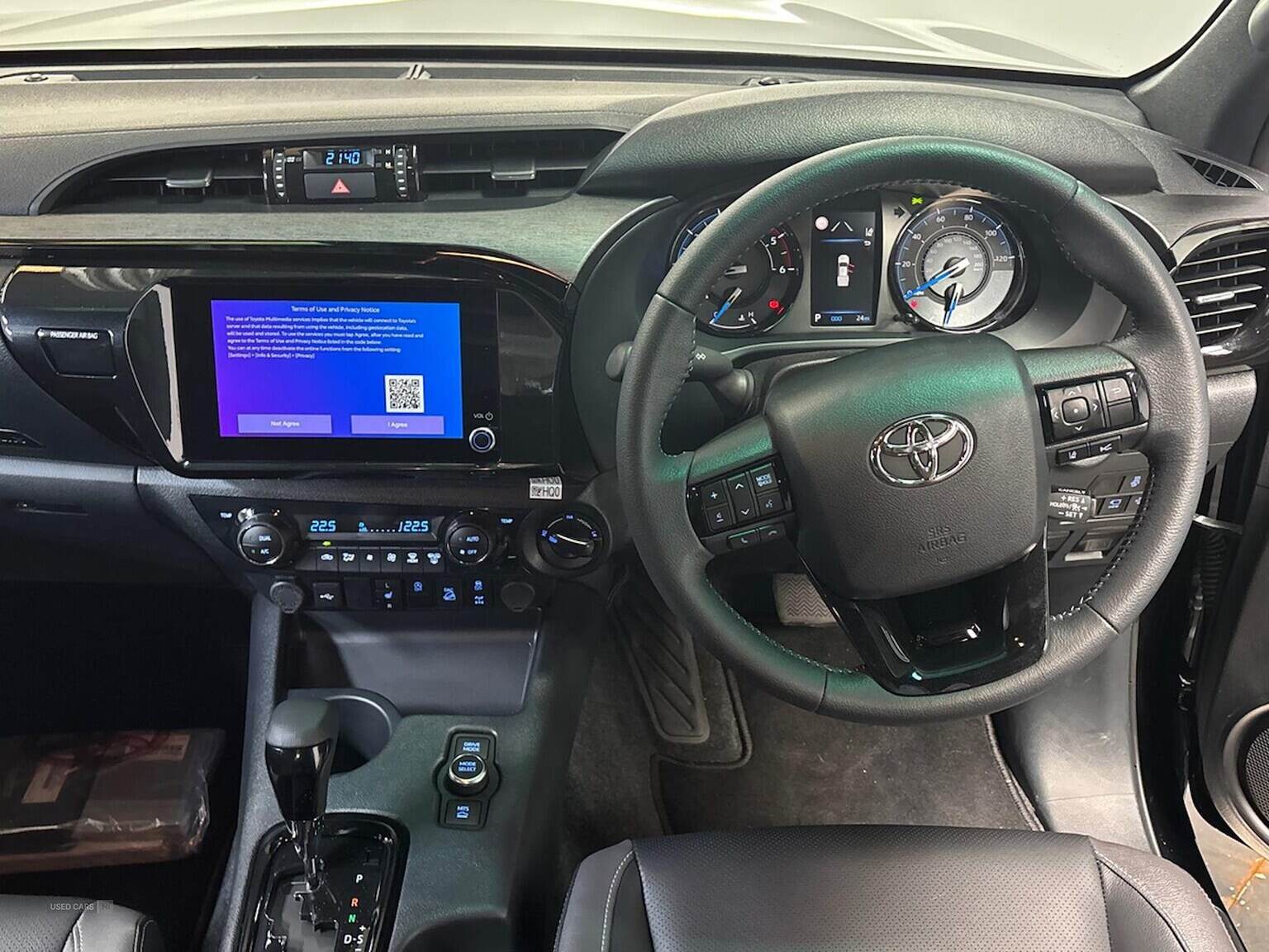 Mar 2025 Toyota Hilux Invincible X D/Cab Pick Up 2.8 Hybrid 48V Auto