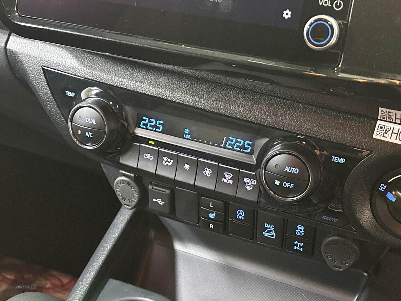 Mar 2025 Toyota Hilux Invincible X D/Cab Pick Up 2.8 Hybrid 48V Auto