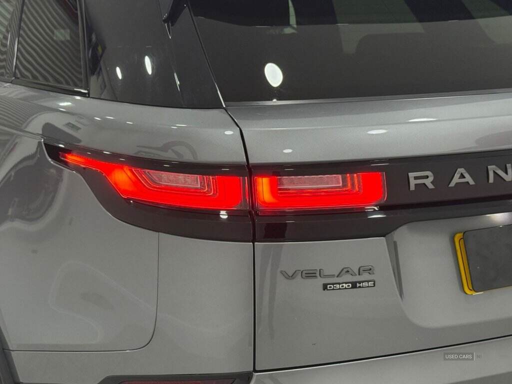 Mar 2020 Land Rover Range Rover Velar 3.0 D300 R-Dynamic HSE 5dr Auto