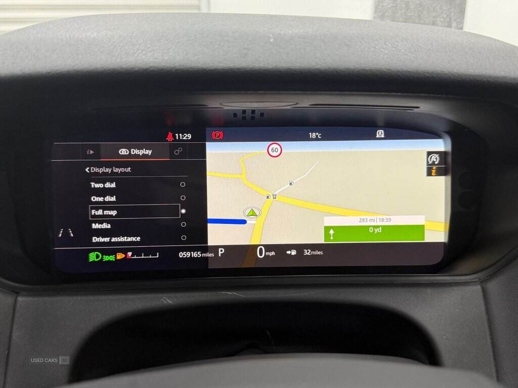 Mar 2020 Land Rover Range Rover Velar 3.0 D300 R-Dynamic HSE 5dr Auto