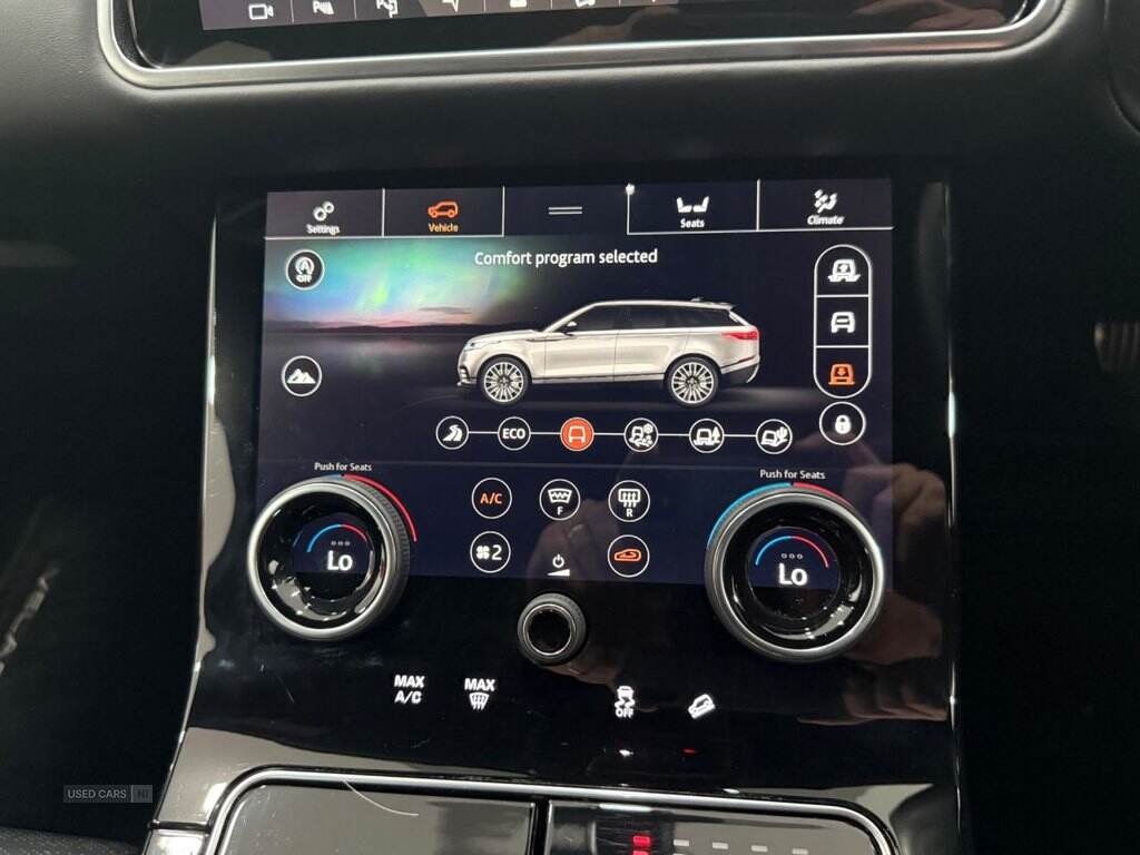 Mar 2020 Land Rover Range Rover Velar 3.0 D300 R-Dynamic HSE 5dr Auto