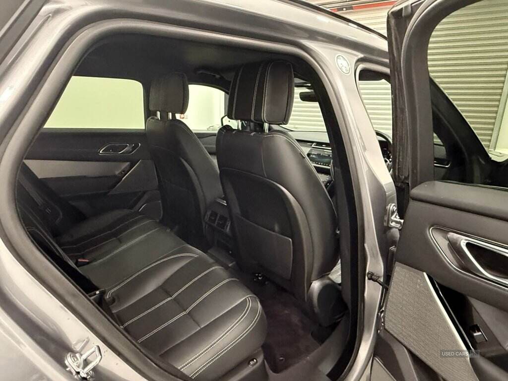 Mar 2020 Land Rover Range Rover Velar 3.0 D300 R-Dynamic HSE 5dr Auto