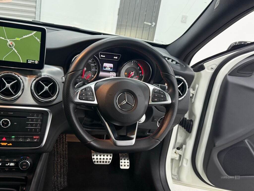 Mar 2016 Mercedes-Benz GLA GLA 220d 4Matic AMG Line 5dr Auto [Prem Plus]