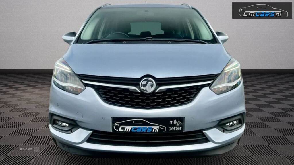 Apr 2018 Vauxhall Zafira Tourer 1.4T SRi Nav 5dr