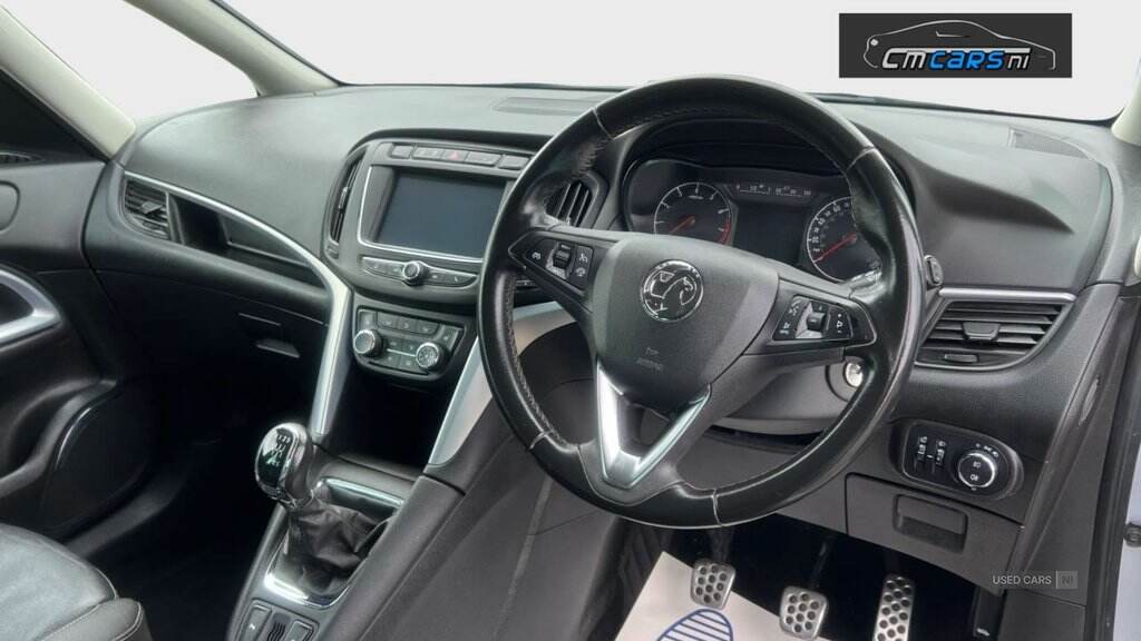 Apr 2018 Vauxhall Zafira Tourer 1.4T SRi Nav 5dr