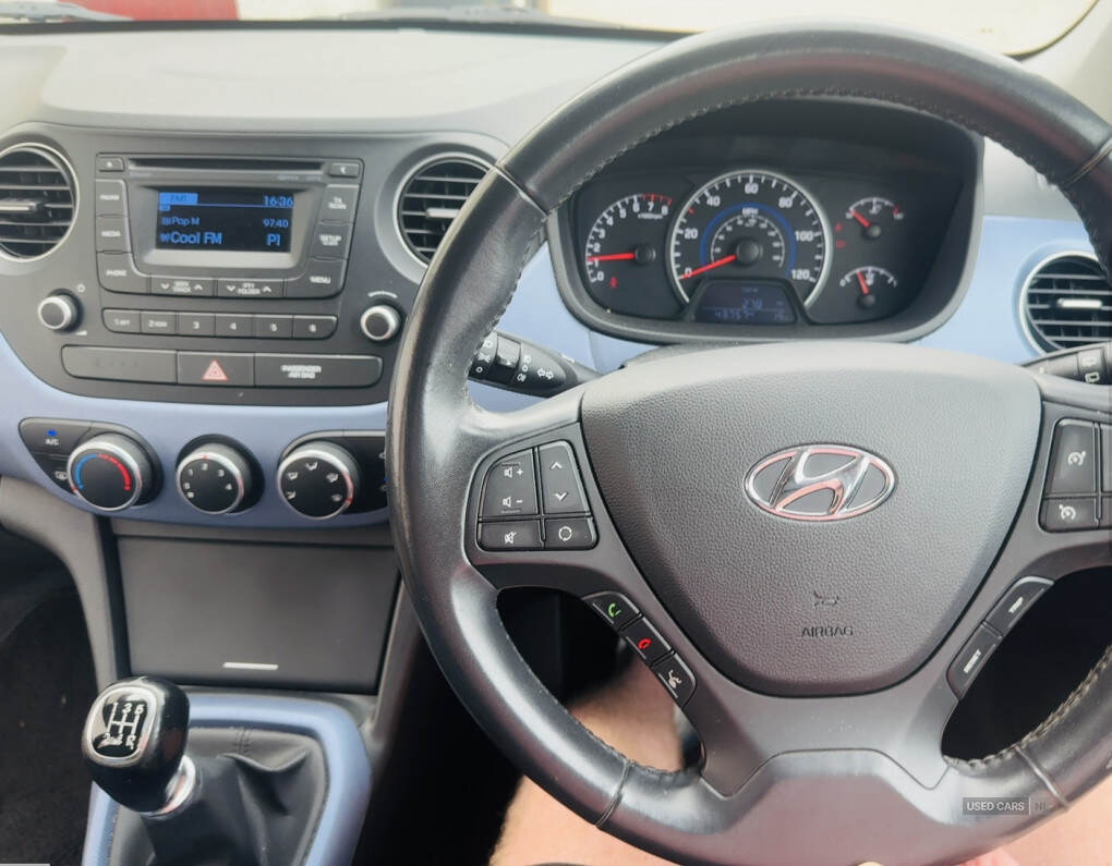 Sep 2014 Hyundai i10 1.0 Premium 5dr