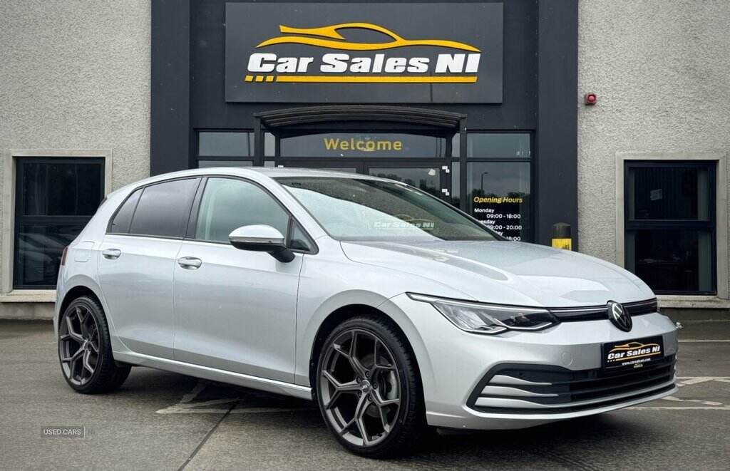Feb 2023 Volkswagen Golf 2.0 TDI Life 5dr DSG