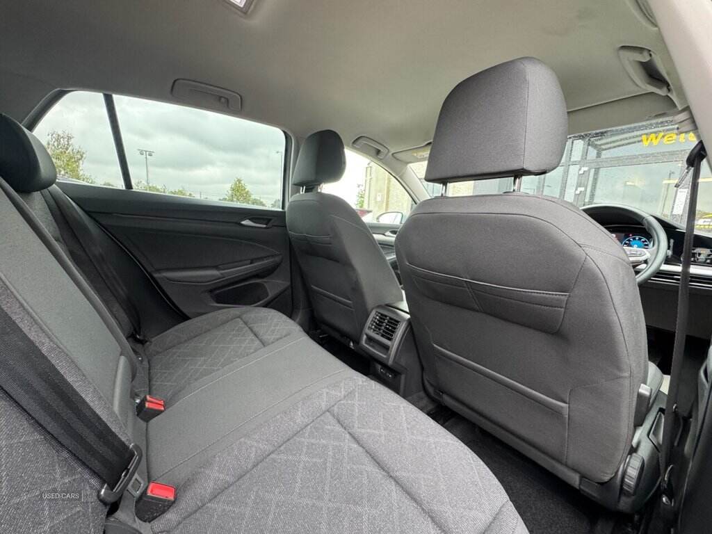 Feb 2023 Volkswagen Golf 2.0 TDI Life 5dr DSG
