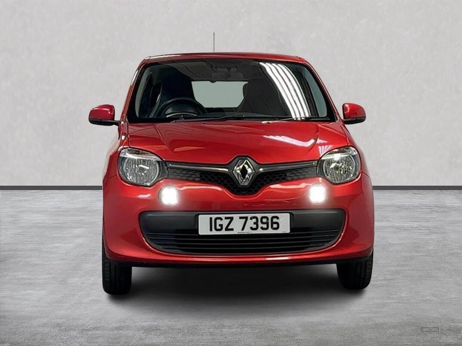 Jan 2018 Renault Twingo 1.0 Sce Play 5Dr