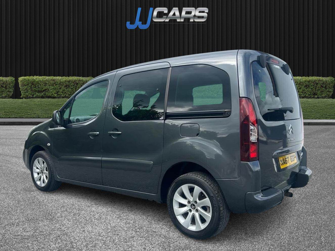 Dec 2017 Citroen Berlingo Multispace 1.6 BlueHDi 100 Feel 5dr