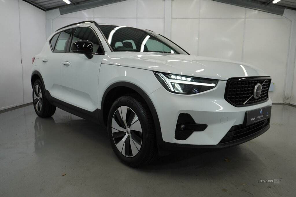 Jan 2023 Volvo XC40 1.5 T4 Recharge PHEV Plus Dark 5dr Auto