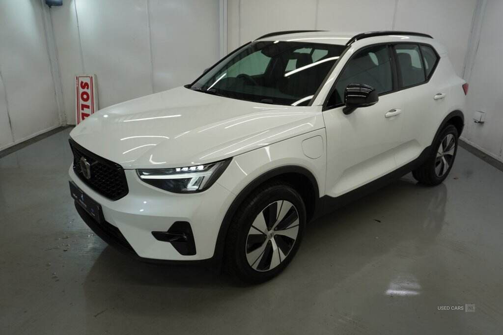 Jan 2023 Volvo XC40 1.5 T4 Recharge PHEV Plus Dark 5dr Auto