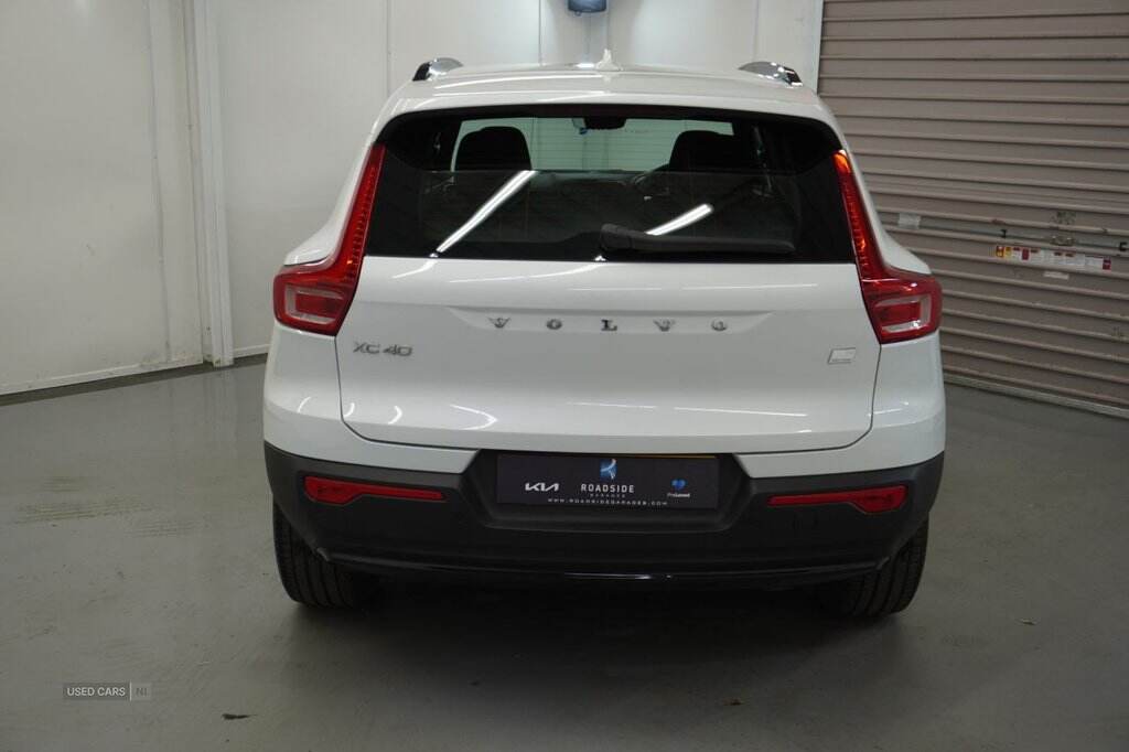 Jan 2023 Volvo XC40 1.5 T4 Recharge PHEV Plus Dark 5dr Auto