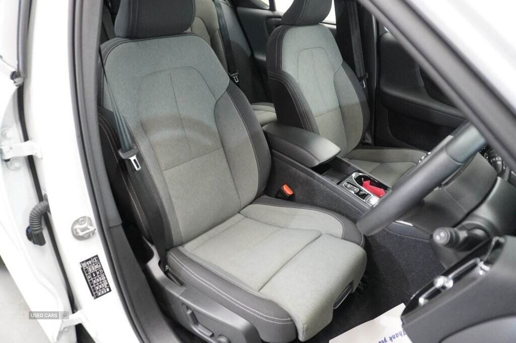 Jan 2023 Volvo XC40 1.5 T4 Recharge PHEV Plus Dark 5dr Auto