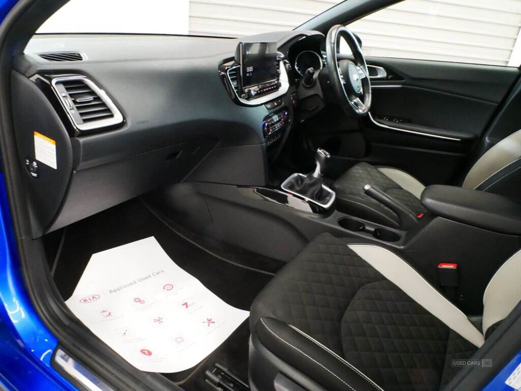 May 2022 Kia Ceed 1.5T GDi ISG GT-Line 5dr