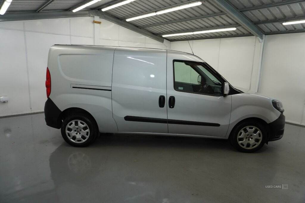2021 Fiat Doblo 1.6 MultiJetII Maxi Tecnico Panel Van 6dr Diesel Manual L2 H1 Euro 6 (s/s) (120 bhp)