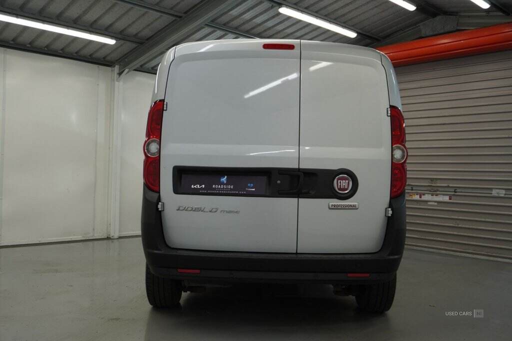 2021 Fiat Doblo 1.6 MultiJetII Maxi Tecnico Panel Van 6dr Diesel Manual L2 H1 Euro 6 (s/s) (120 bhp)