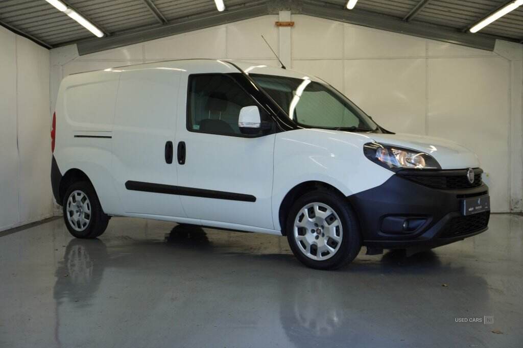 2021 Fiat Doblo 1.6 MultiJetII Maxi Tecnico Panel Van 6dr Diesel Manual L2 H1 Euro 6 (s/s) (105 bhp)