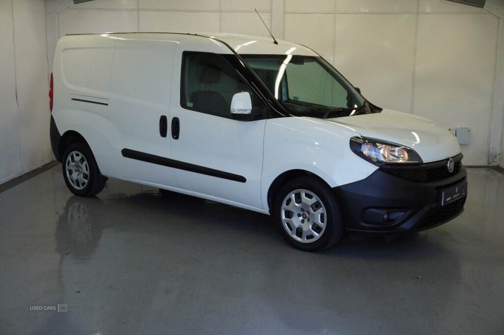 2021 Fiat Doblo 1.6 MultiJetII Maxi Tecnico Panel Van 6dr Diesel Manual L2 H1 Euro 6 (s/s) (105 bhp)