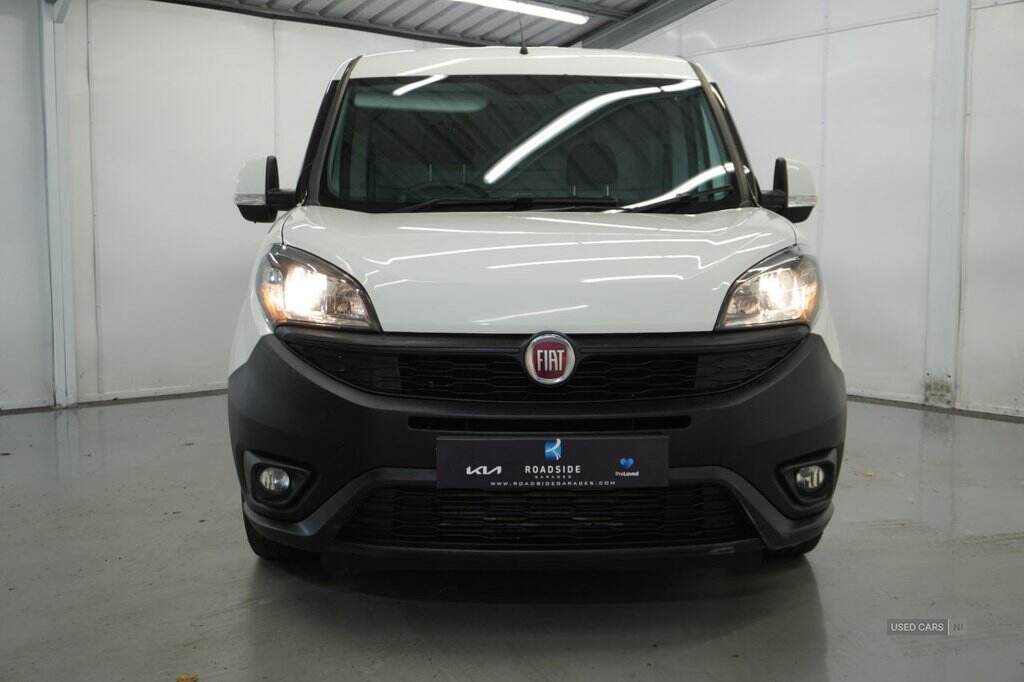 2021 Fiat Doblo 1.6 MultiJetII Maxi Tecnico Panel Van 6dr Diesel Manual L2 H1 Euro 6 (s/s) (105 bhp)
