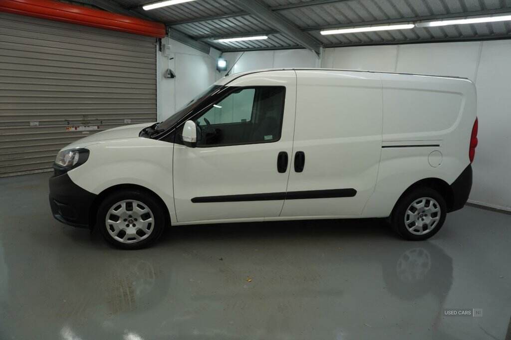 2021 Fiat Doblo 1.6 MultiJetII Maxi Tecnico Panel Van 6dr Diesel Manual L2 H1 Euro 6 (s/s) (105 bhp)