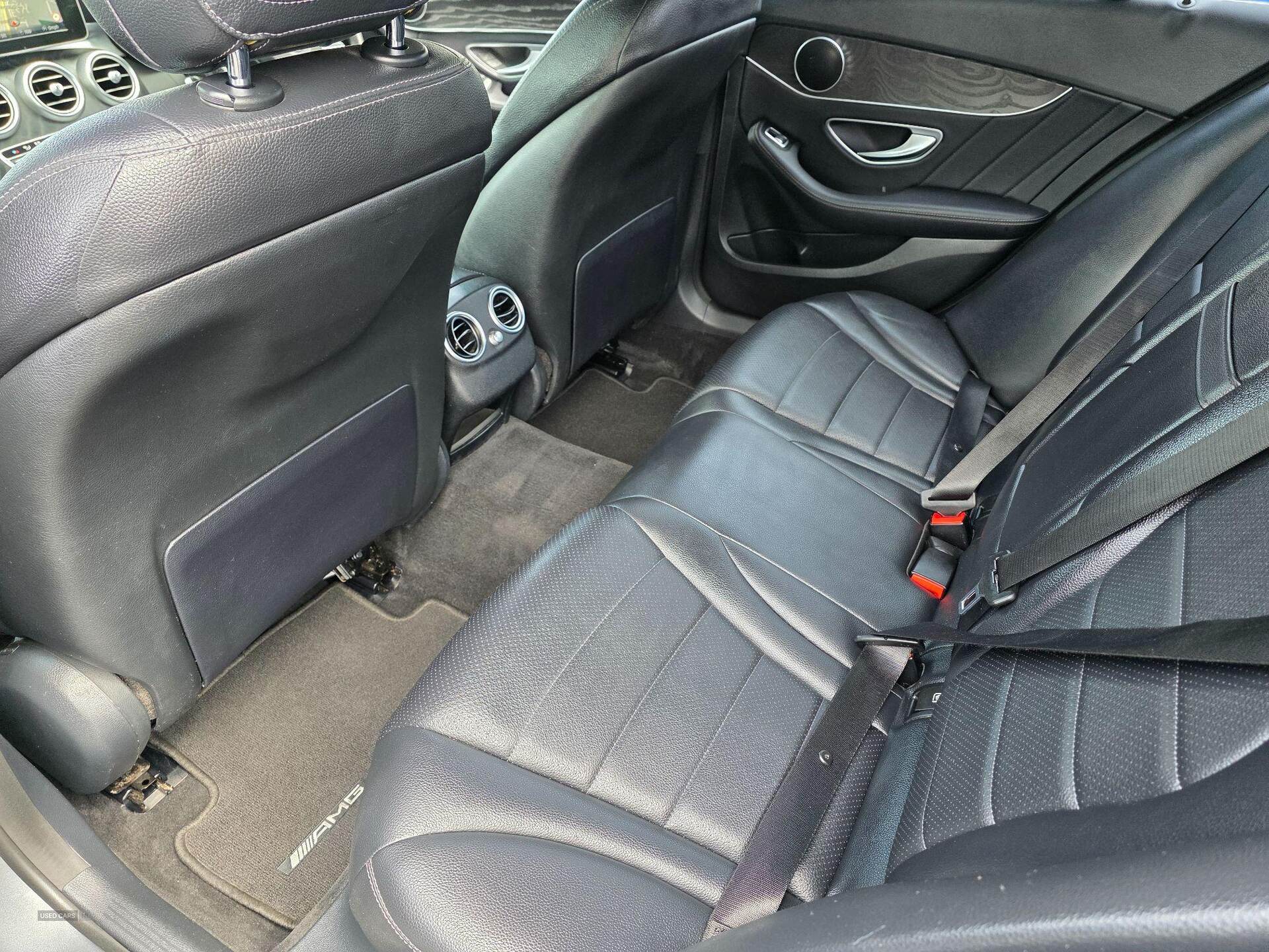 Nov 2017 Mercedes-Benz C Class C220d AMG Line 4dr 9G-Tronic