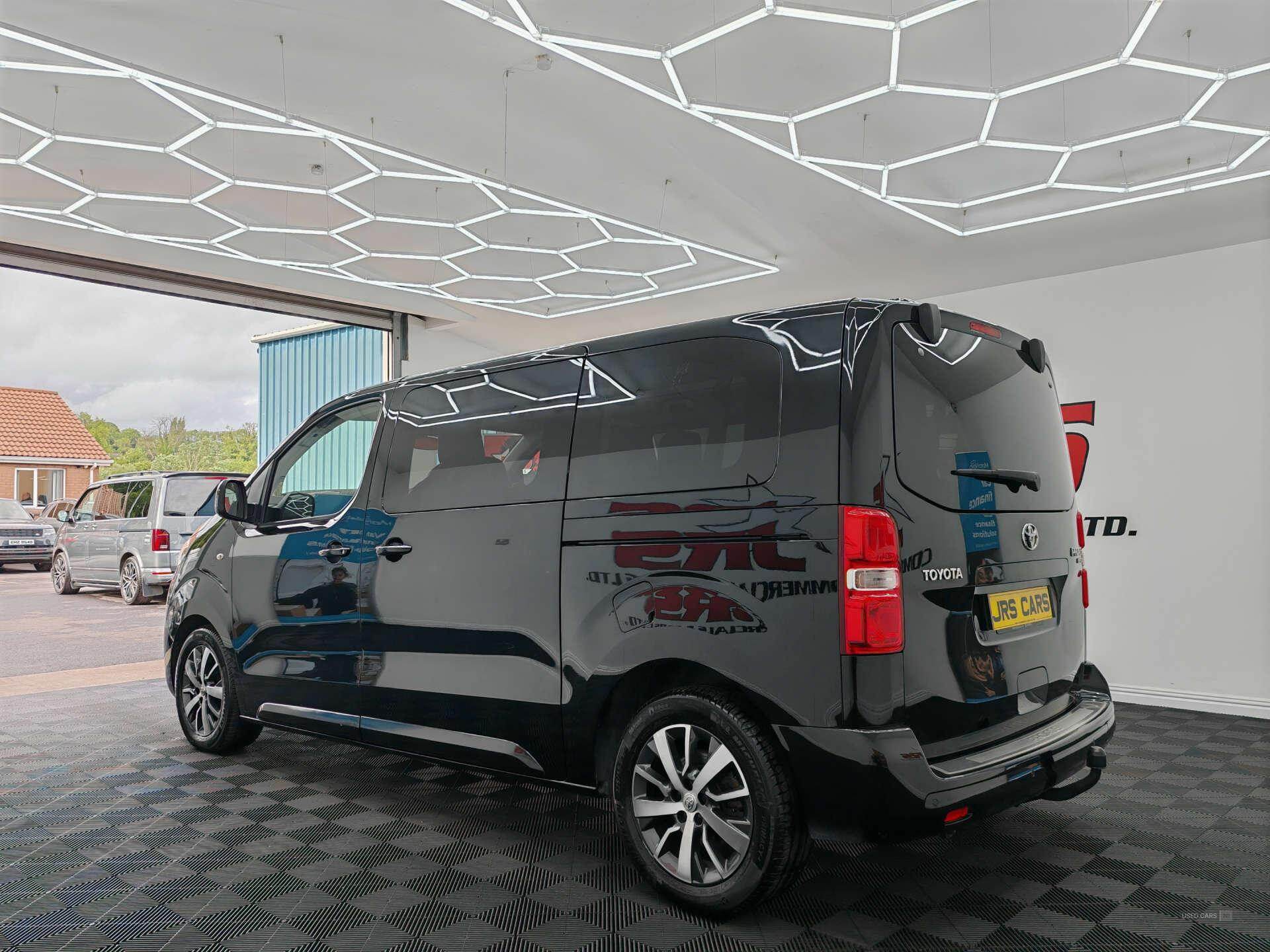 Nov 2020 Toyota Proace Verso 2.0D 180 Family Compact 5dr Auto