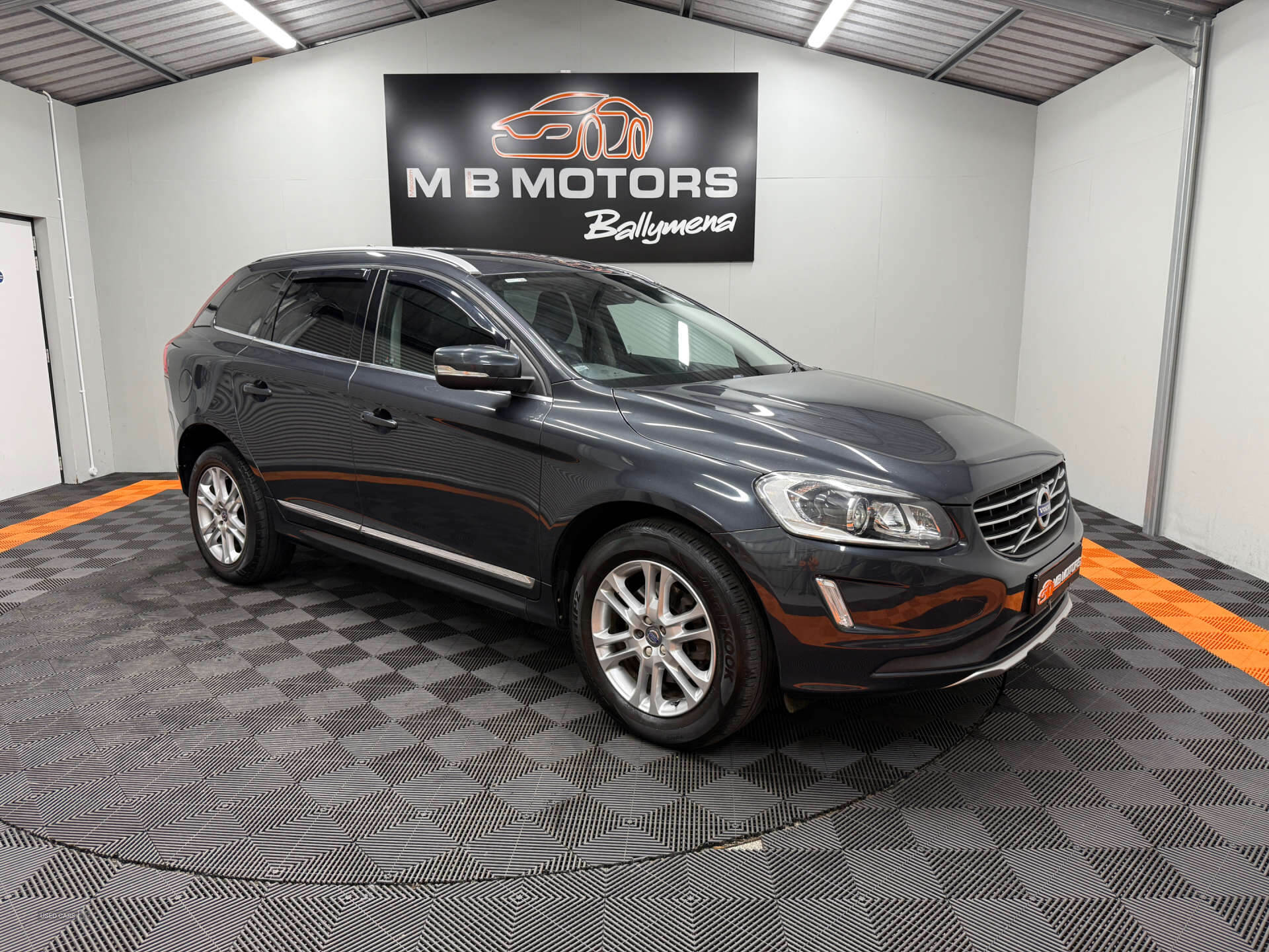 Apr 2015 Volvo XC60 D5 [215] SE Lux Nav 5dr AWD Geartronic