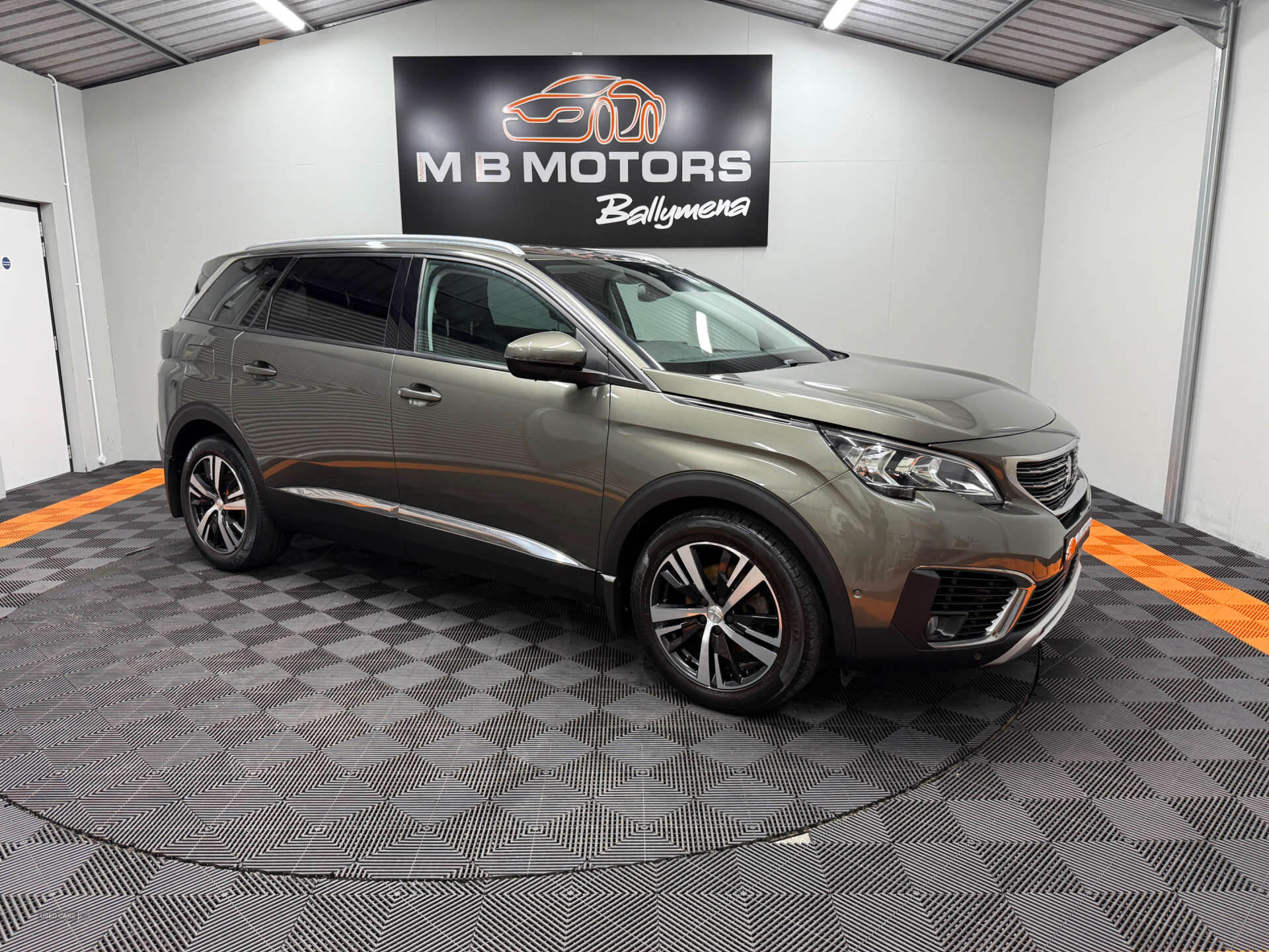 Apr 2019 Peugeot 5008 1.5 BlueHDi Allure 5dr