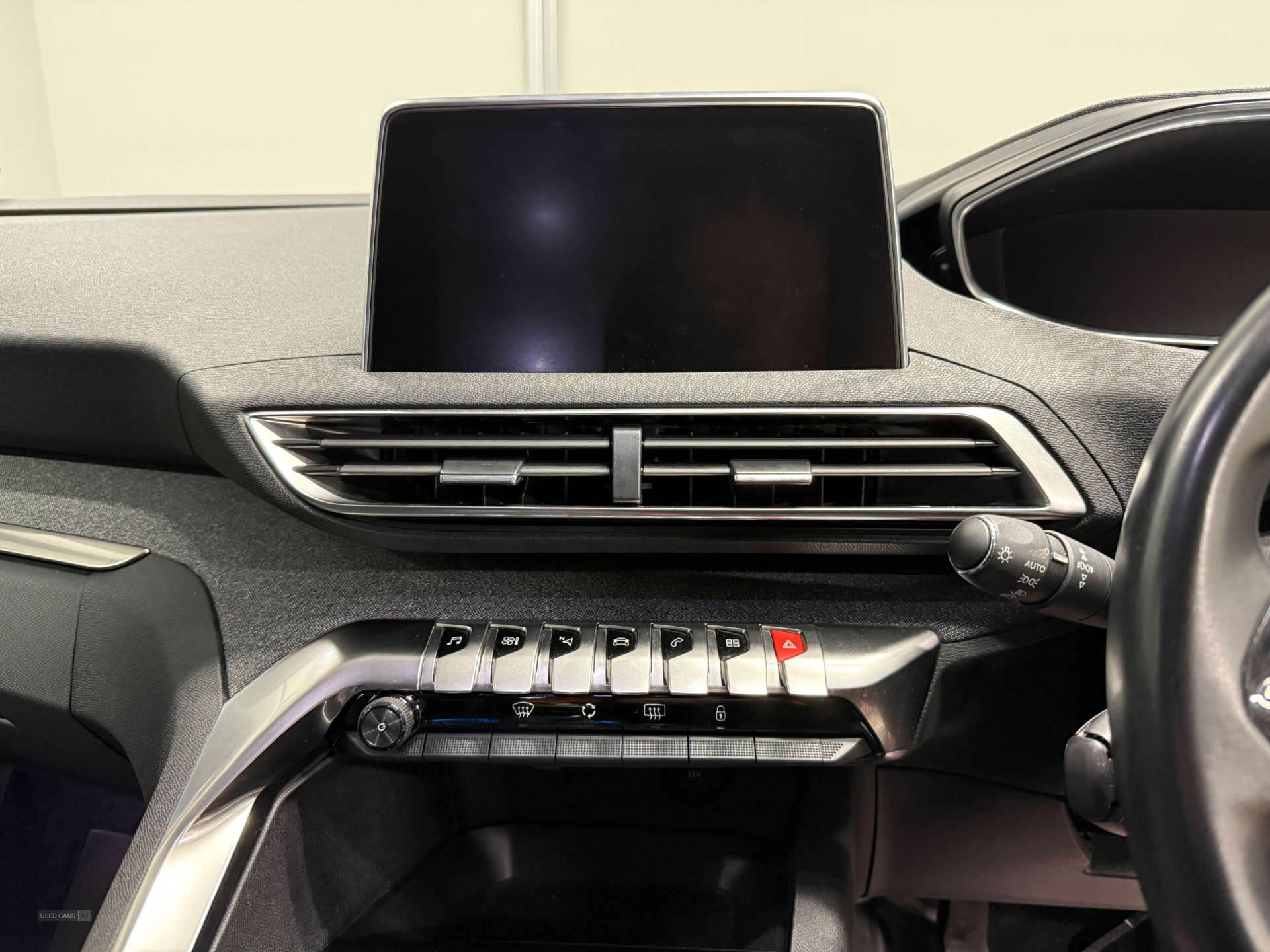 Apr 2019 Peugeot 5008 1.5 BlueHDi Allure 5dr