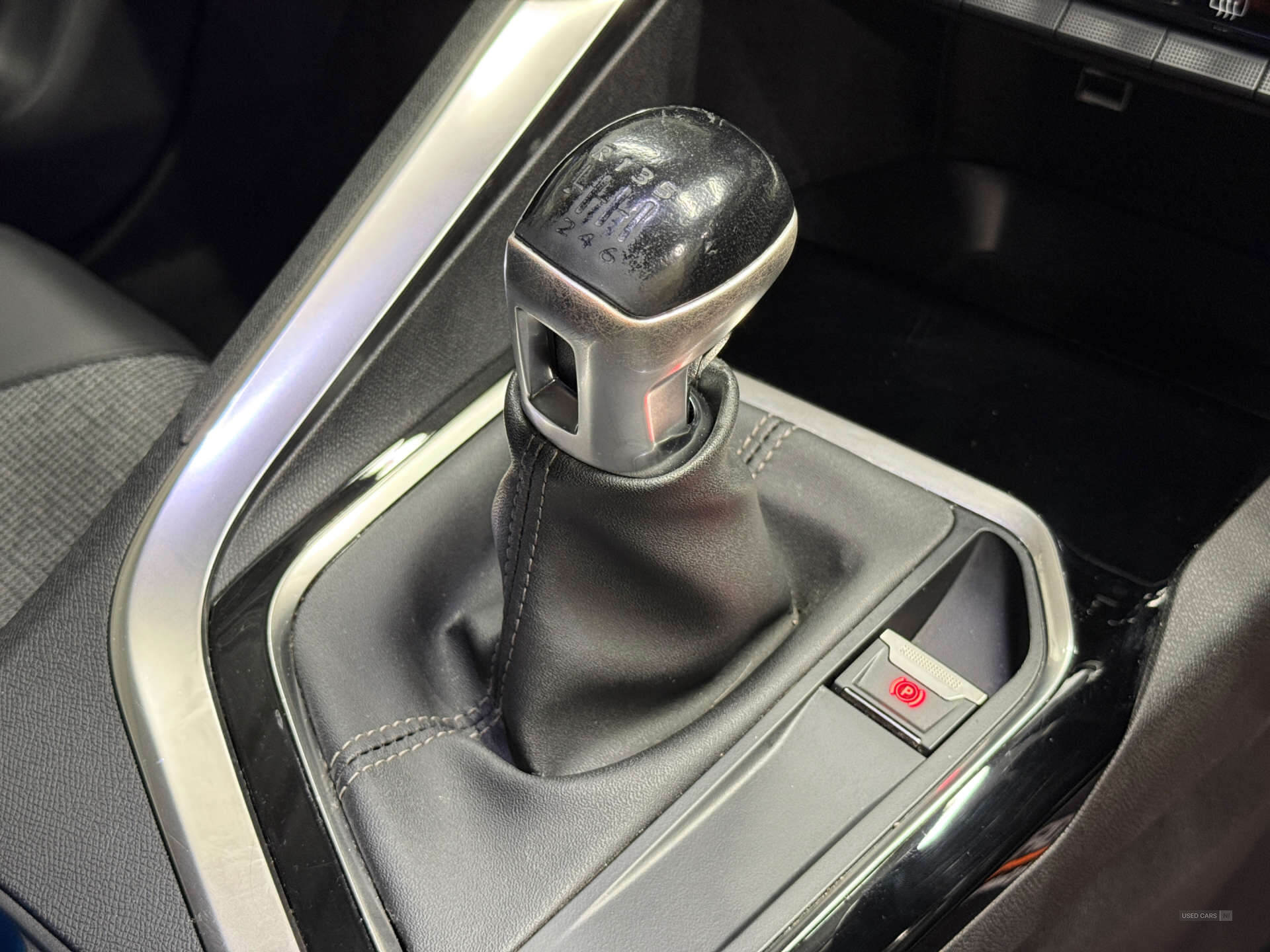 Apr 2019 Peugeot 5008 1.5 BlueHDi Allure 5dr