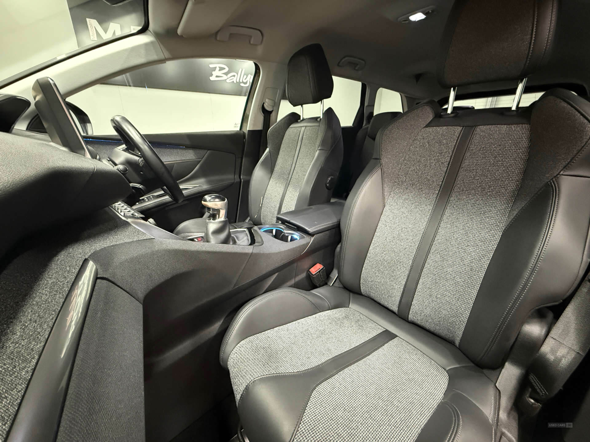 Apr 2019 Peugeot 5008 1.5 BlueHDi Allure 5dr